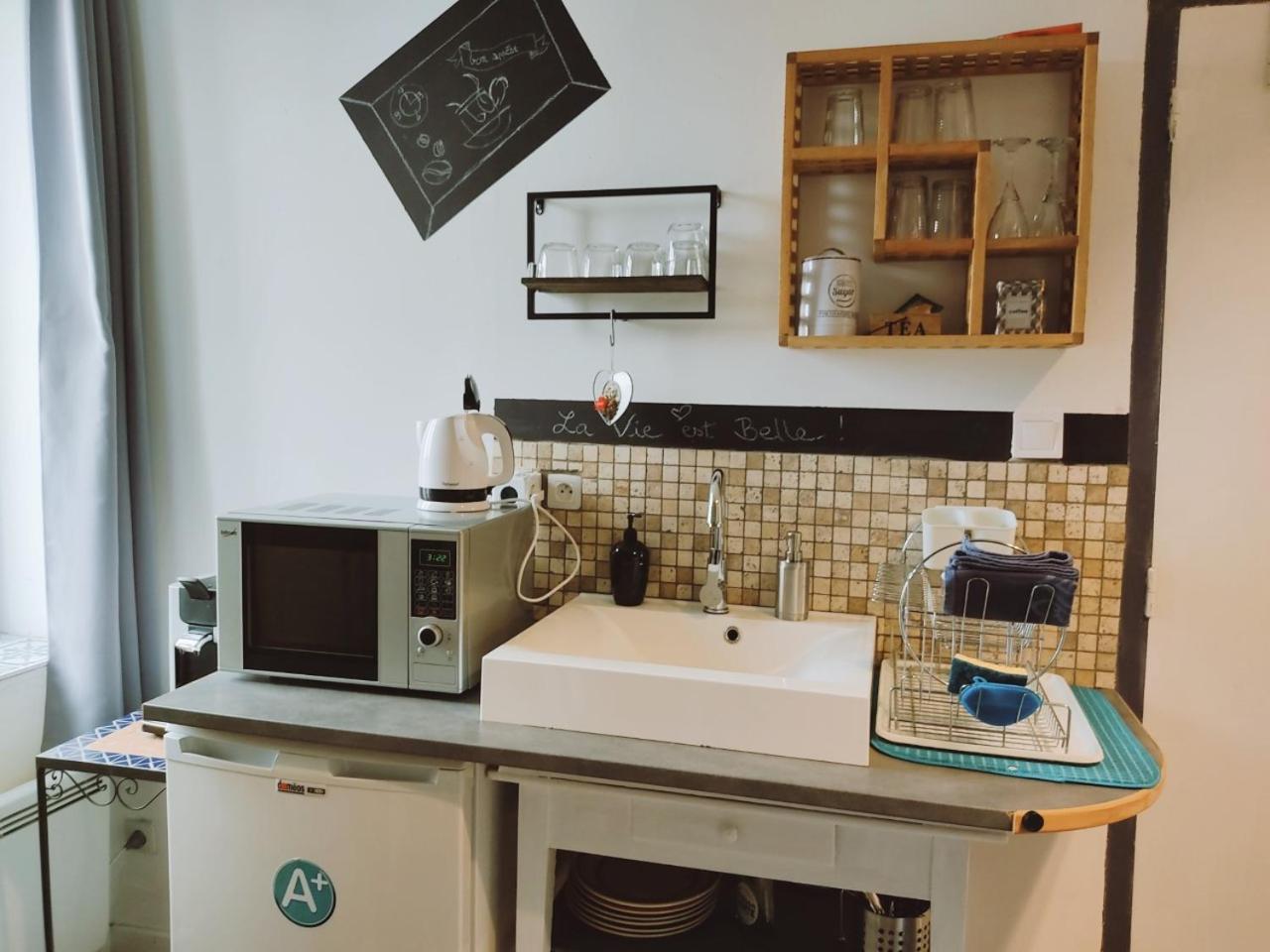 Chez Christy Chemin Des Dinots Bed & Breakfast Saint-Bonnet-de-Four Phòng bức ảnh